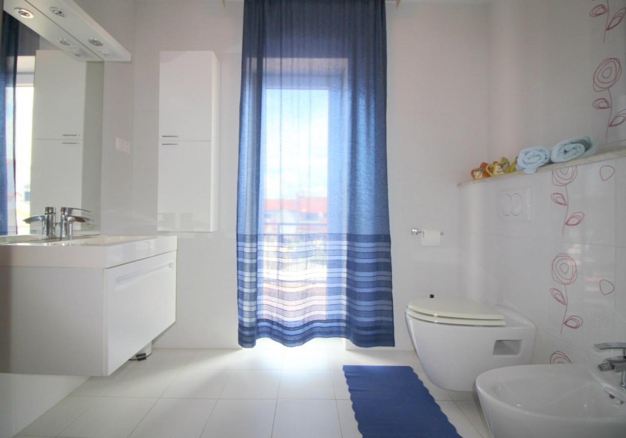 Apartment In Porec/Istrien 10214 Екстер'єр фото